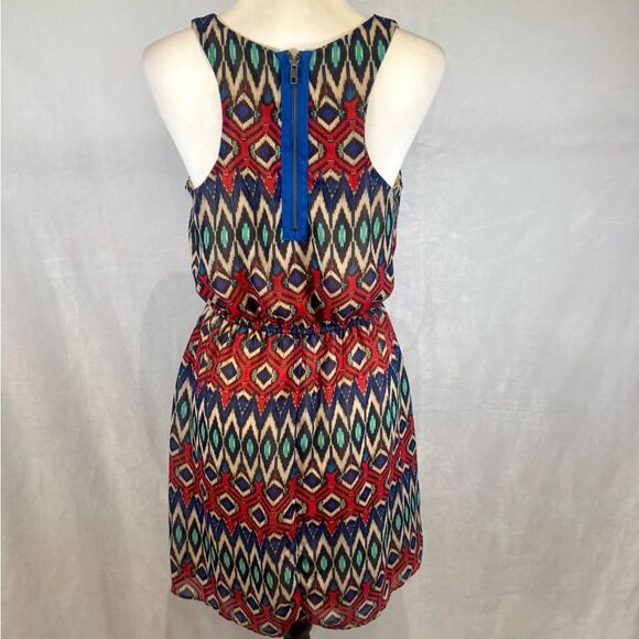 Colorful geometric print dress size medium - Picture 3 of 6